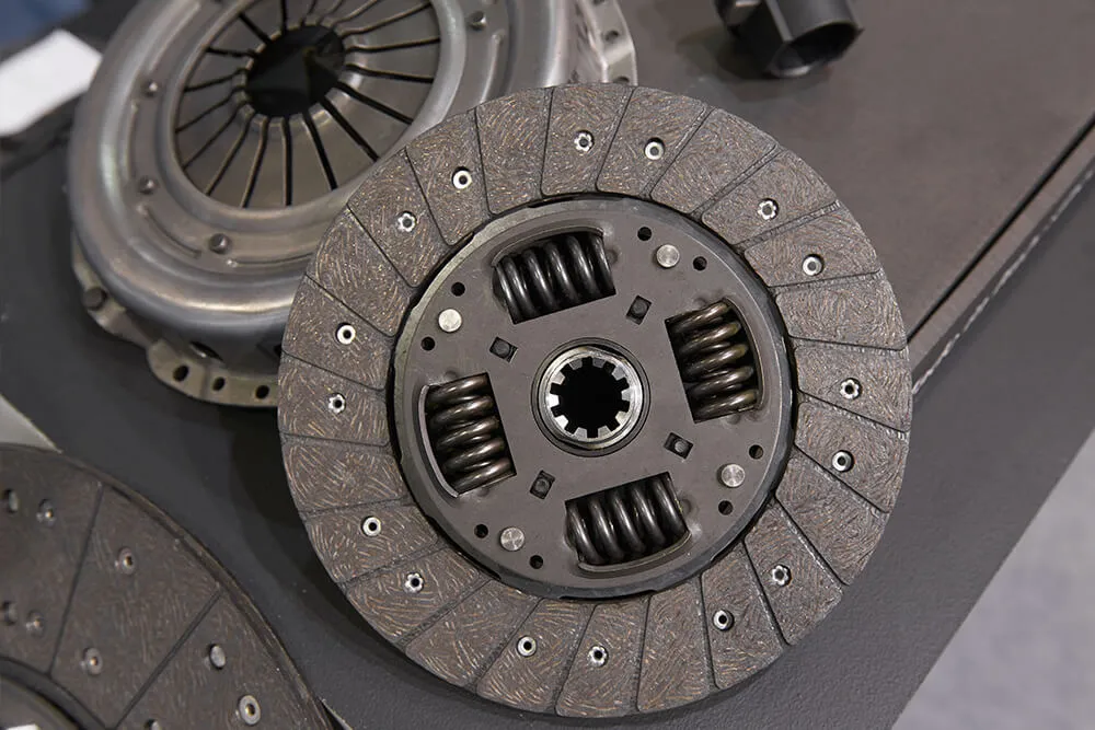 Signs My Lamborghini’s Clutch Is Bad